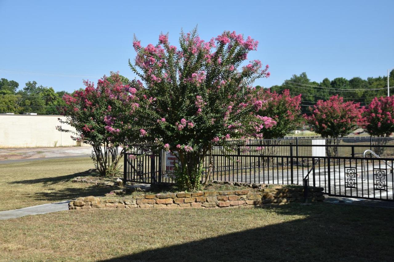 Homeplace Inn Jacksonville Exterior foto